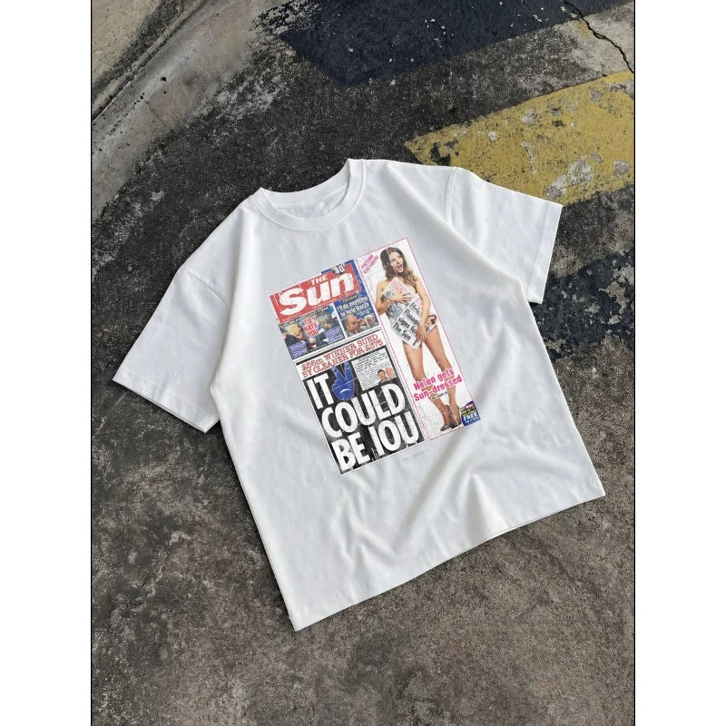 Female Vintage Newspaper T‑Shi - огляд і ціна Women'S Fashion Magazines