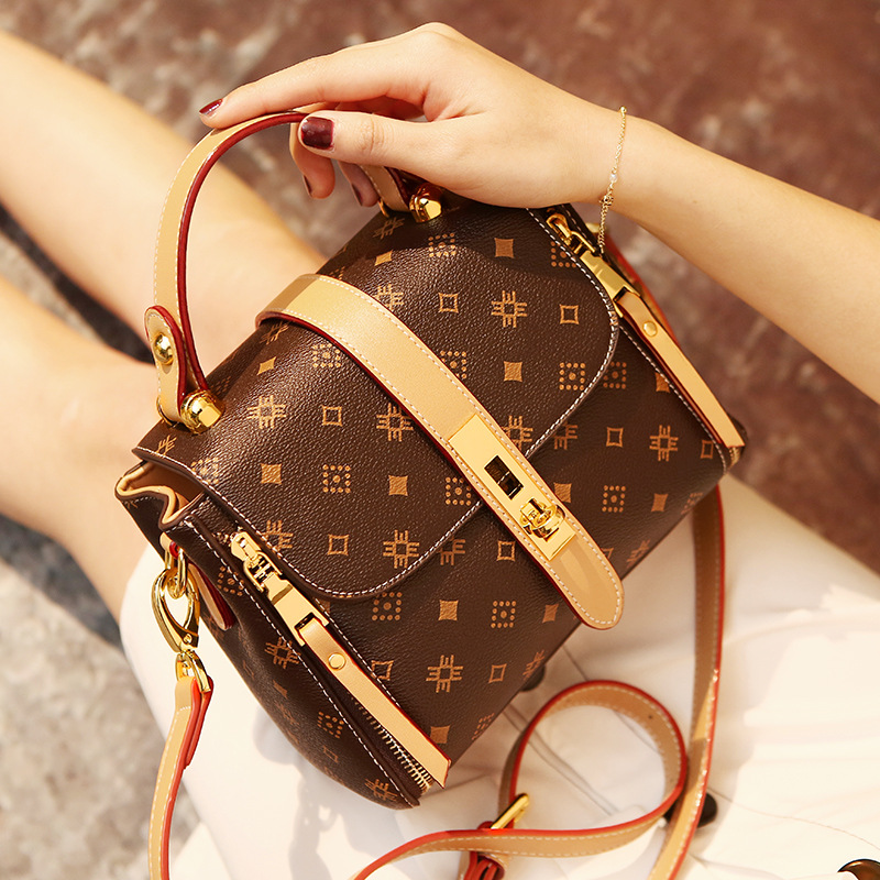 Luxury Fashion Icon Designer D - огляд і ціна Women Fashion Icon