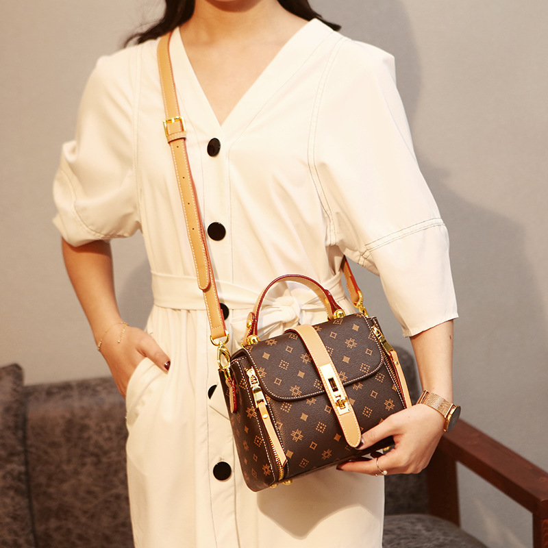 Luxury Fashion Icon Designer D - огляд і ціна Women Fashion Icon