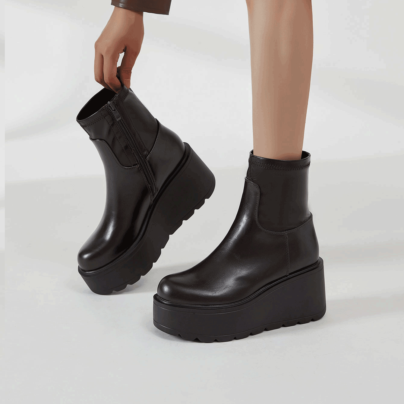 Desai Women's Comfortable Plat - огляд і ціна Women Fashion Online